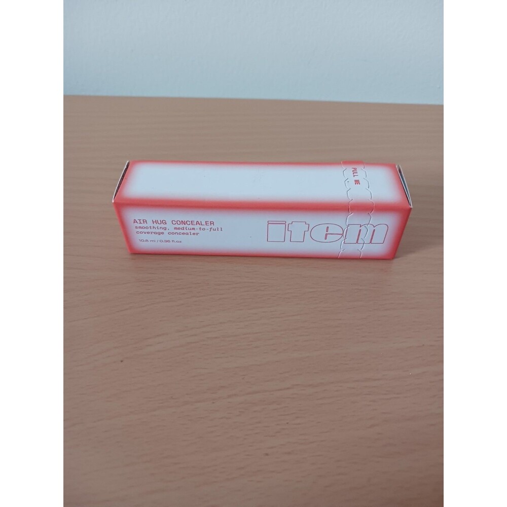 Item Beauty Air Hug Lightweight Full Coverage Concealer‎ Shade 230